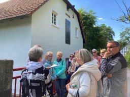 Heimatliches Treffen bei der Mühle